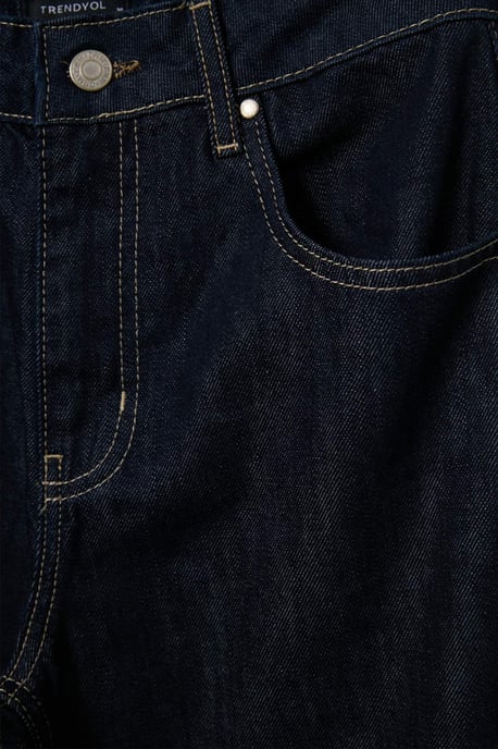TRENDYOLMİLLA Women's Blue Plain Barrel Normal waist Jeans - Image 3