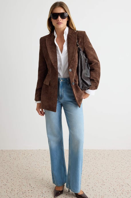 TRENDYOLMİLLA Women's Brown Plain Long Fitted Blazers - Image 1