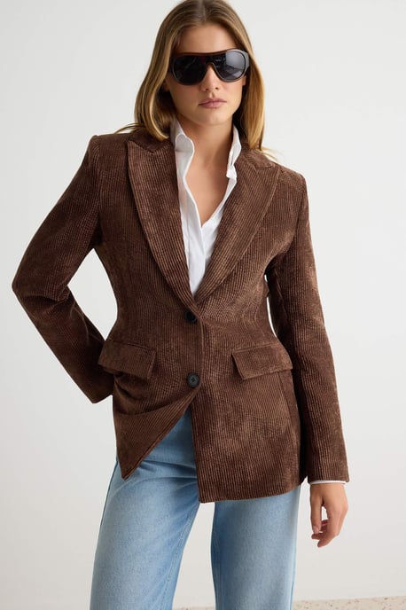 TRENDYOLMİLLA Women's Brown Plain Long Fitted Blazers - Image 2