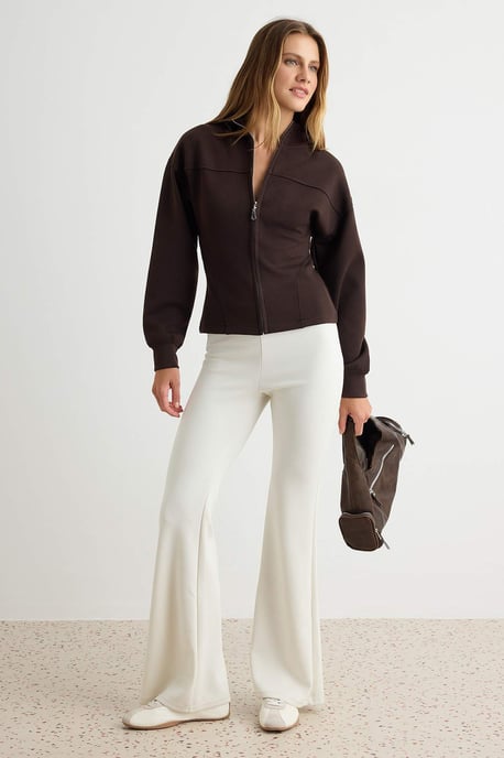 TRENDYOLMİLLA Women's Brown Plain Long Fitted Sweatshirts - Image 5