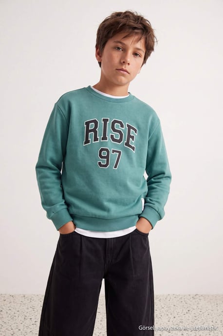 TRENDYOLKIDS Boys Green Graphic Long Regular fit Sweatshirts - Image 1