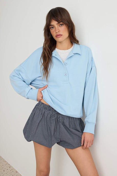 TRENDYOLMİLLA Women's Dark blue Plain Long Oversize Sweatshirts - Image 1