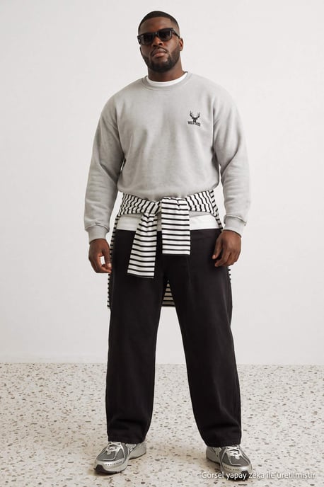 TRENDYOL MAN Men's Gray Plain Long Oversize Plus Size Sweatshirts - Image 2