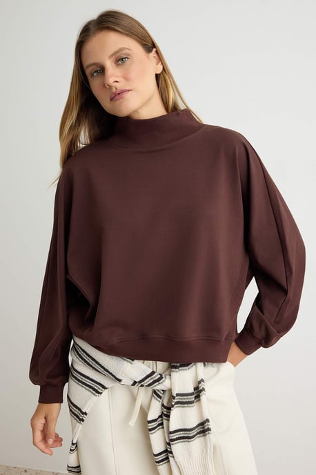 TRENDYOLMİLLA Women's Brown Plain Long Oversize Sweatshirts - Image 1
