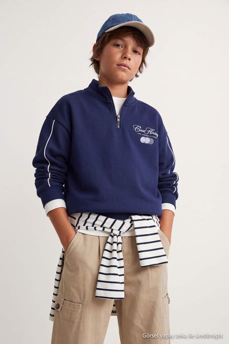 TRENDYOLKIDS Boys Dark blue Graphic Long Regular fit Sweatshirts - Image 3