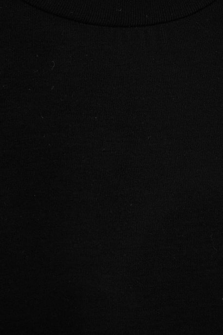 TRENDYOLKIDS Girls Black Plain Long Regular fit T-Shirts - Image 4