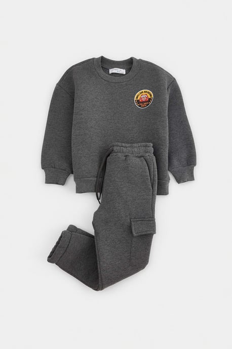 TRENDYOLKIDS Boys Gray Graphic Long Oversize Two Piece Sets - Image 4