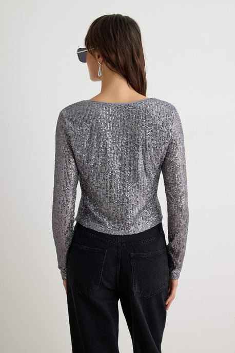 TRENDYOLMİLLA Dames Zilverkleurig Effen Lang, Regular fit Blouses - Image 3