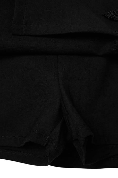 TRENDYOLMİLLA Dam Svart Enfärgad Byxkjol Normal midja Shorts Bermudashorts - Image 5
