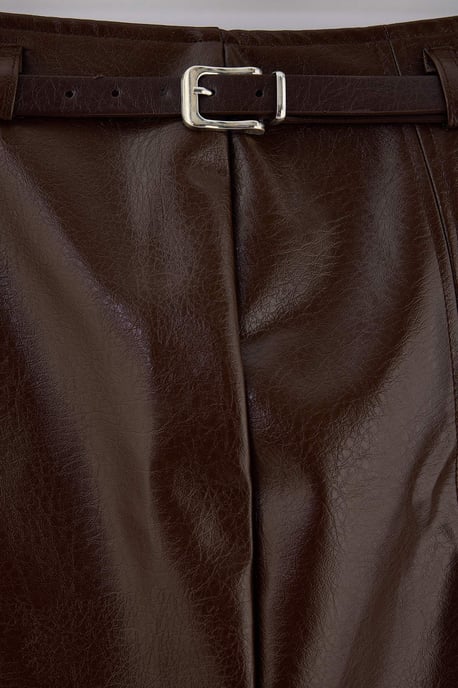 TRENDYOLMİLLA Dames Bruin Effen Kort / Mini Pencilrokmodel Rokken - Image 4
