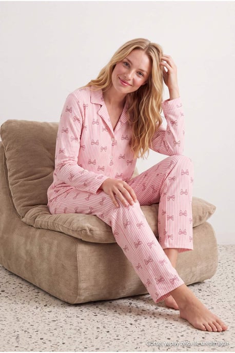 TRENDYOLMİLLA Dames 2-pack Roze Met grafische print Lang, Regular fit Pyjama- Sets - Image 2
