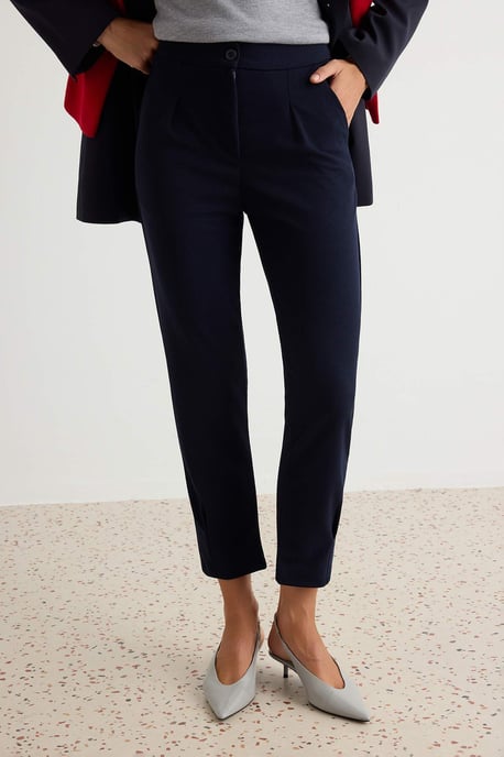 TRENDYOLMİLLA Women's Dark blue Plain Carrot pants Normal waist Trousers - Image 2