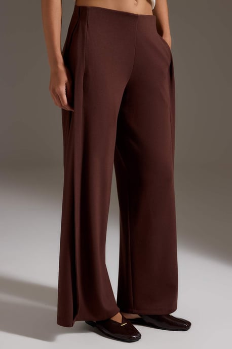 TRENDYOLMİLLA Women's Brown Plain Wide Leg Normal waist Trousers - Image 2
