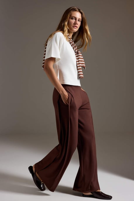 TRENDYOLMİLLA Women's Brown Plain Wide Leg Normal waist Trousers - Image 6