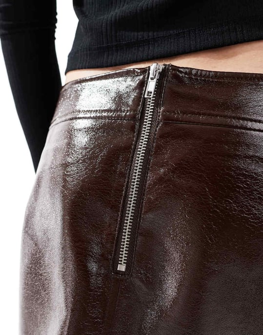 ASOS DESIGN high shine cracked leather look co-ord skirt in brown - Image 4