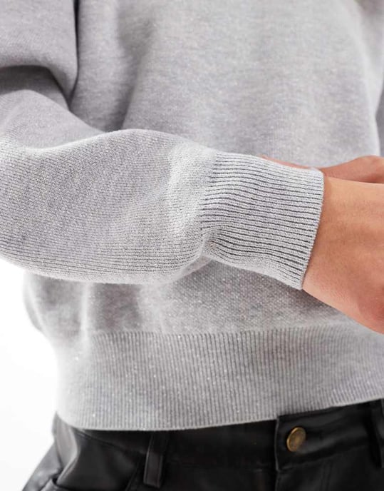 Urban Revivo round neck balloon sleeve knitted jumper in light grey marl - Image 3