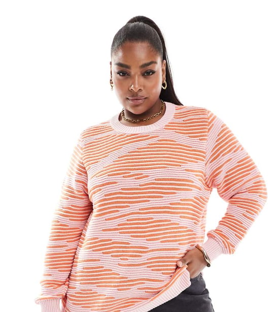ONLY Curve textured jumper in pink and orange print - Image 1
