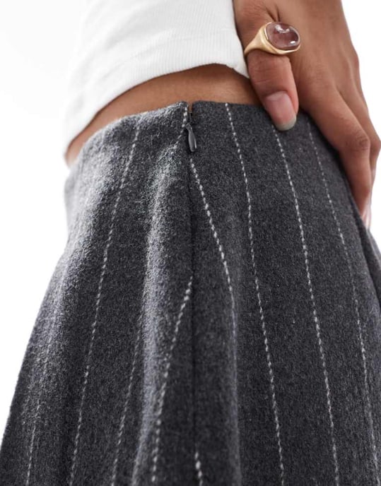 ASOS DESIGN wool look pleat tailored skirt in charcoal stripe - Image 4
