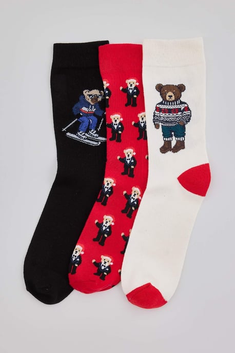 TRENDYOL MAN Men's Red Christmas Socks - Image 1