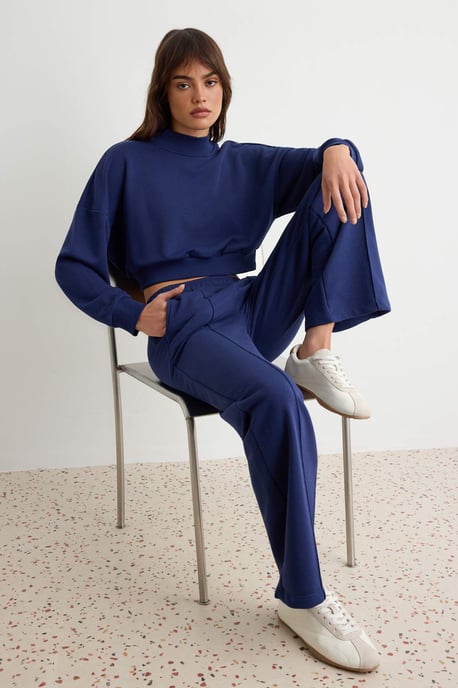 TRENDYOLMİLLA Women's Dark blue Plain Long Regular fit Sweatsuit Sets - Image 4