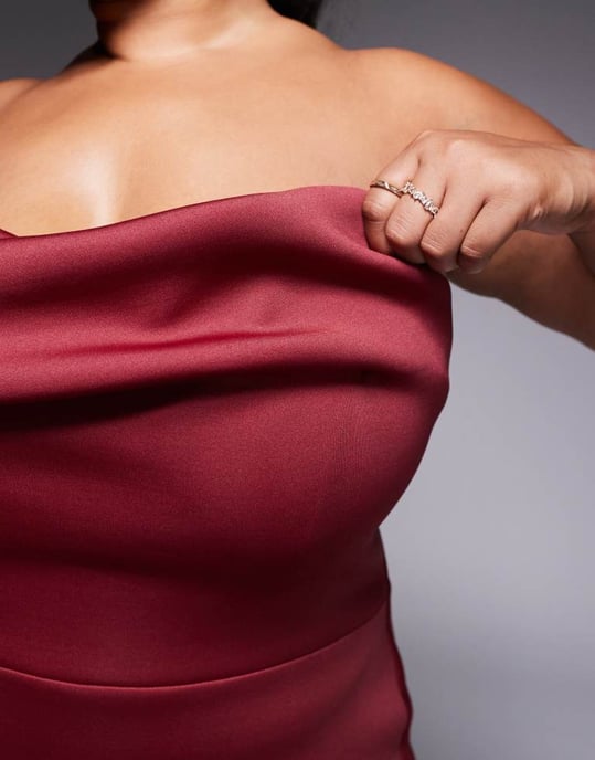 ASOS DESIGN Curve structured bust detail midi dress in burgundy in scuba-style fabric - Image 4