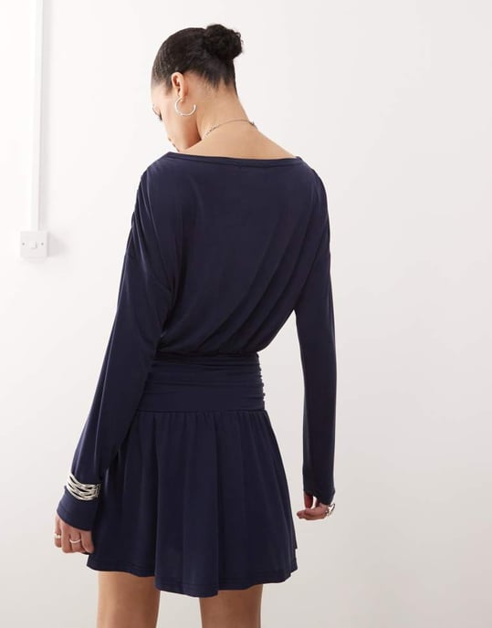 Motel sanuli slinky batwing mini dress in navy - Image 3