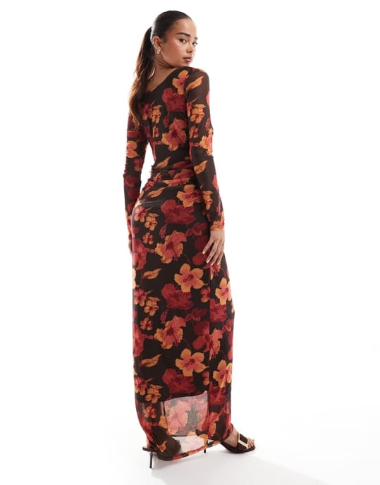 ONLY reversible maxi dress in dark brown floral - Image 4