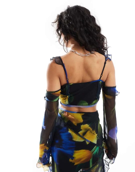 ASOS DESIGN cold shoulder crop top co-ord in large floral print - Image 3