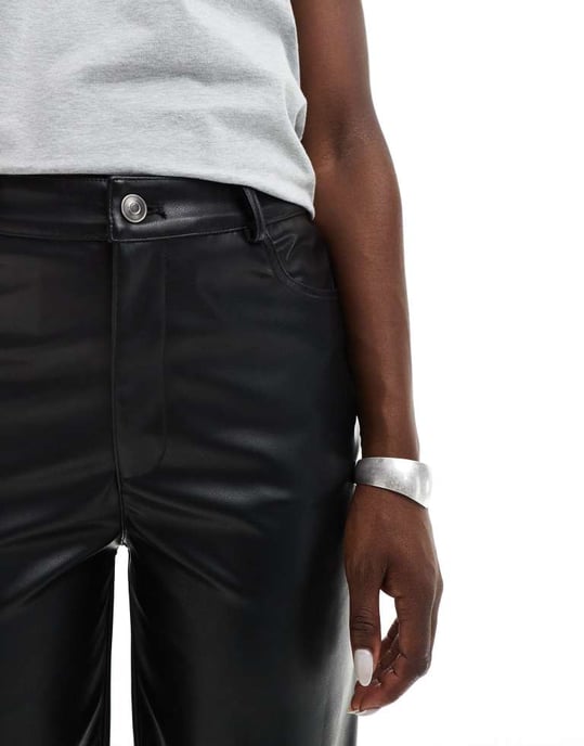 ASOS DESIGN faux leather straight leg trousers in black - Image 2