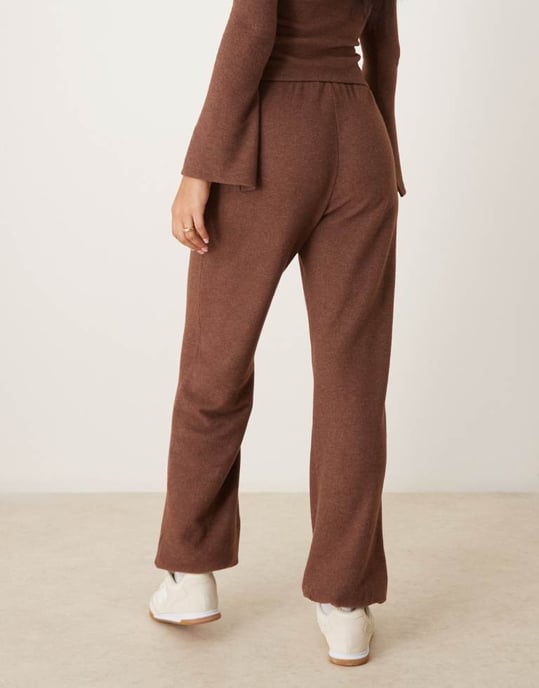 ASOS DESIGN supersoft low rise cuffed jogger co ord in chocolate marl - Image 3
