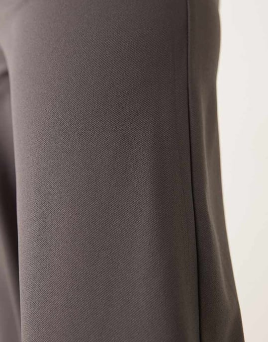 YAS tailored wide leg pant co-ord in thunderstorm grey - Image 4