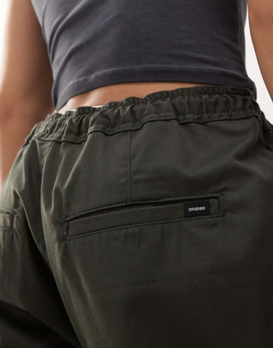 Dr Denim Rush tailored tapered leg chino pant with elastic waistband and drawstring in forest green - Image 3