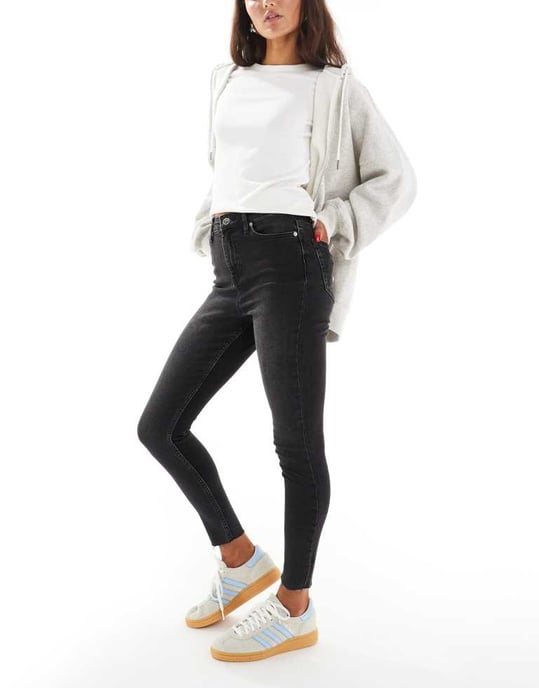 Miss Selfridge skinny high waist jean in black wash - Image 3