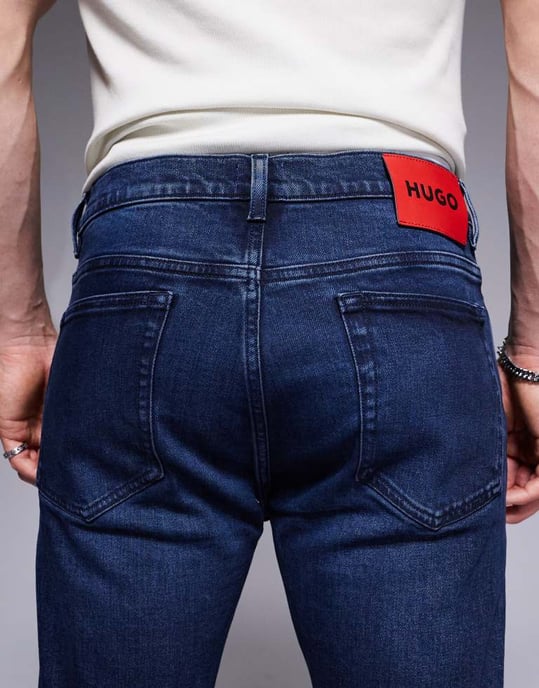 HUGO Red 708 slim fit jeans i mörkblå - Image 4