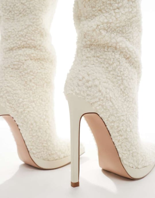 Simmi London Laylani Teddy Knee boot in Cream - Image 2