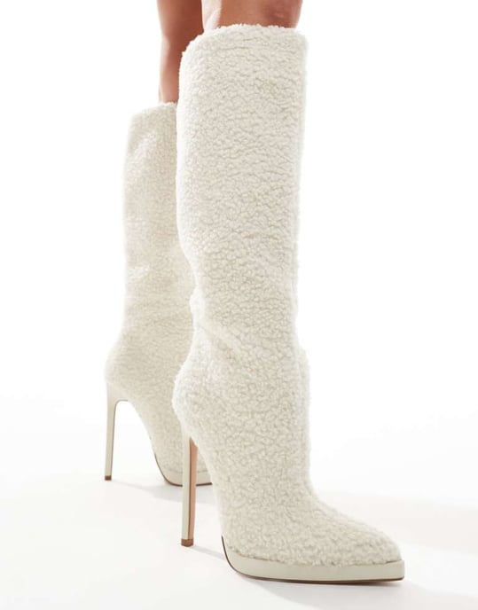 Simmi London Laylani Teddy Knee boot in Cream - Image 4