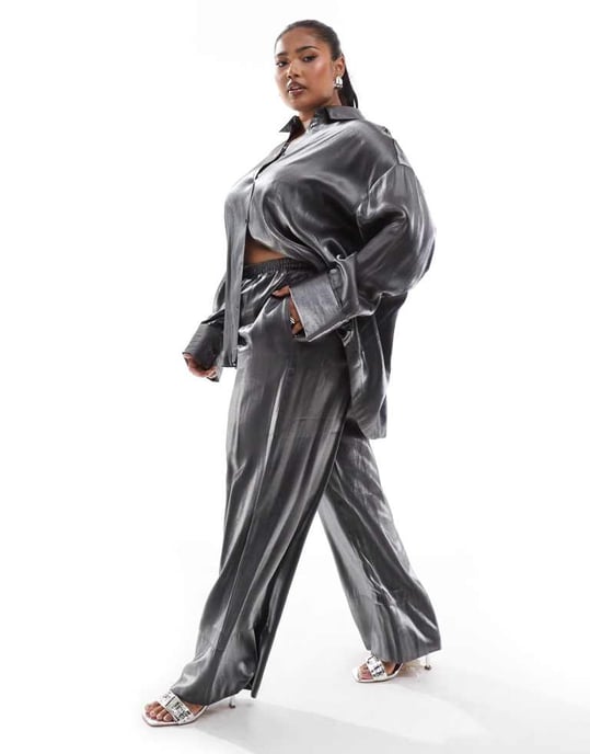 ASOS DESIGN Curve satin pull on trouser in silver co-ord - Image 2