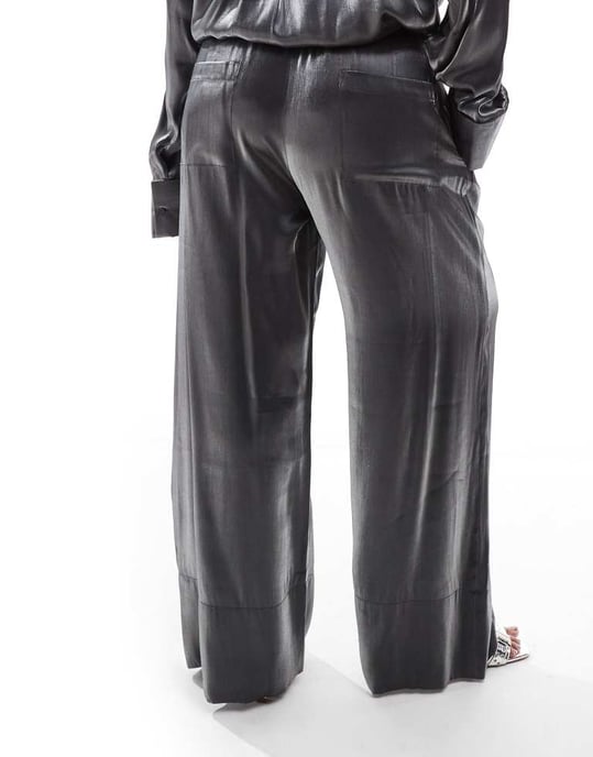 ASOS DESIGN Curve satin pull on trouser in silver co-ord - Image 3
