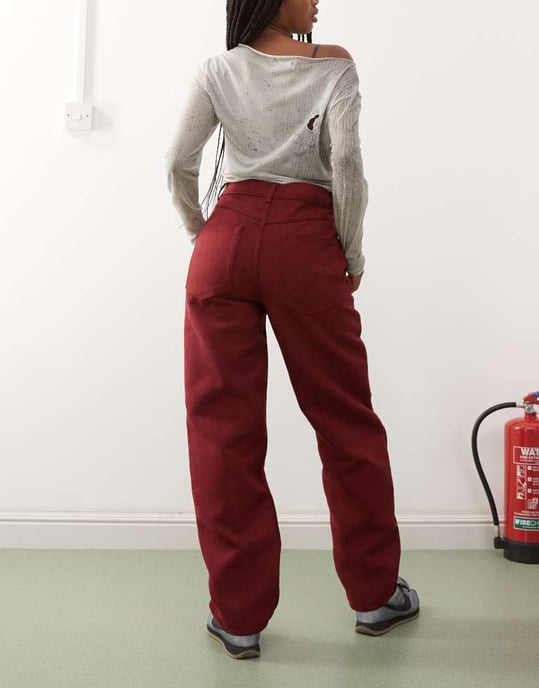Reclaimed Vintage faux suede straight leg trousers in burgundy - Image 4