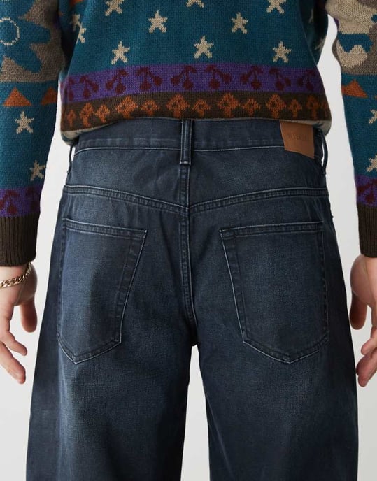 Weekday Sphere låg midja baggy jeans i mörkblå tvätt - Image 4