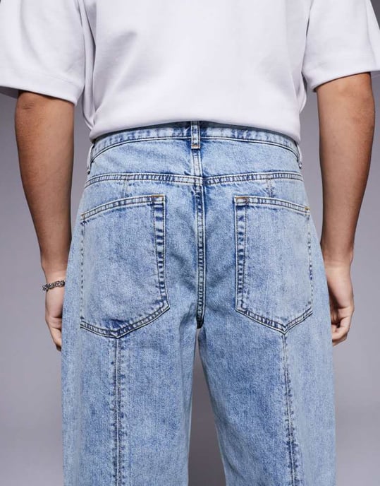 ASOS DESIGN baggy jeans in vintage light wash blue - Image 4