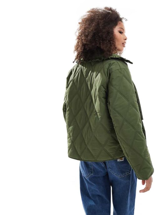 ASOS DESIGN quilted frill collar jacket with tie front in khaki - Image 4