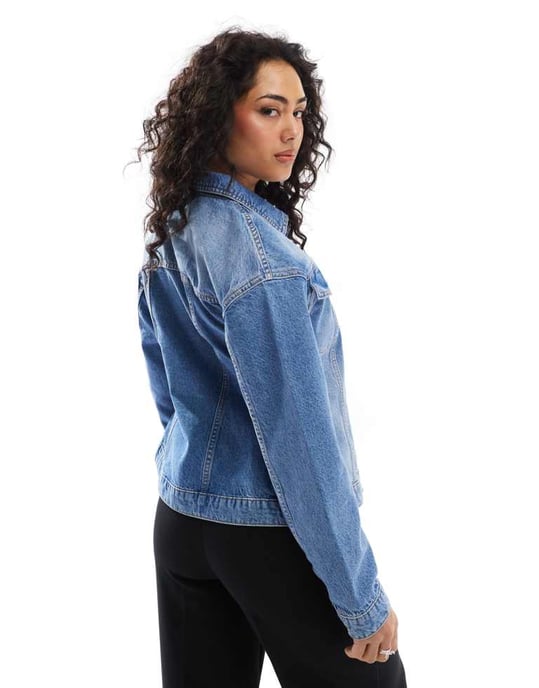 ASOS DESIGN denim cinched jacket in mid blue - Image 2
