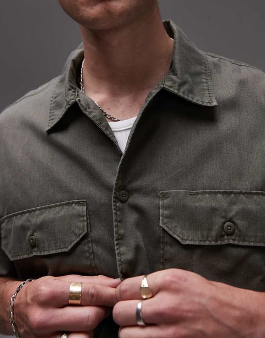 Dickies Unionville boxy fit arbets skjorta i khaki grön - Image 4