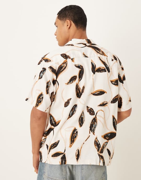 Selected revere collar shirt in cream brown leaf print - Image 1