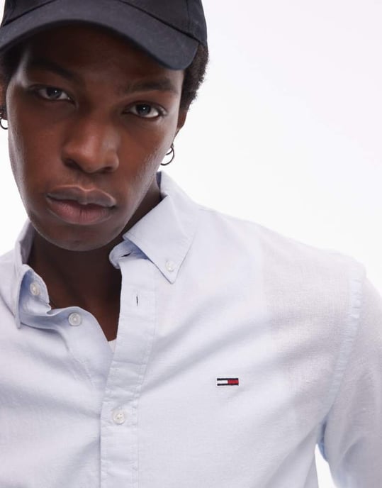 Tommy Jeans regular linne skjorta i blått - Image 2