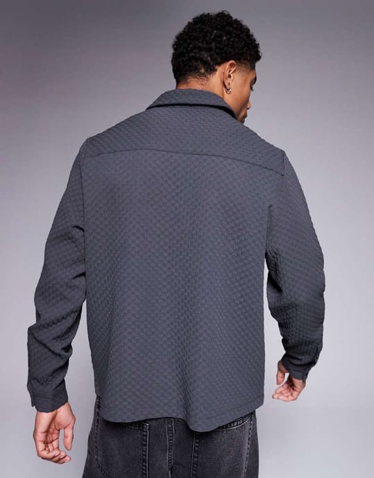 ASOS DESIGN boxy rutig regular skjorta i kolgrå - Image 4