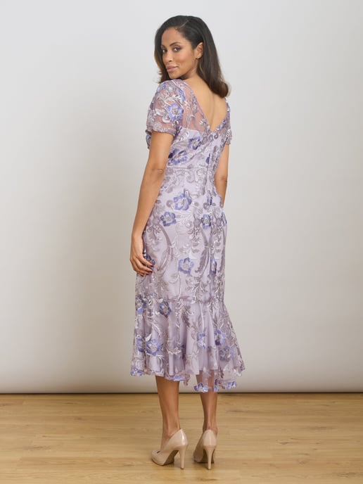 Mildred Lace Midi Dress - Image 3
