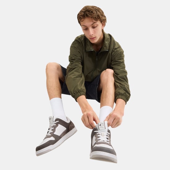 C201 Sneaker - Image 4