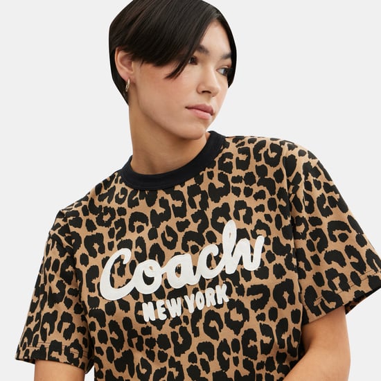 Leopard Cursive Signature Cropped T-Shirt - Image 4